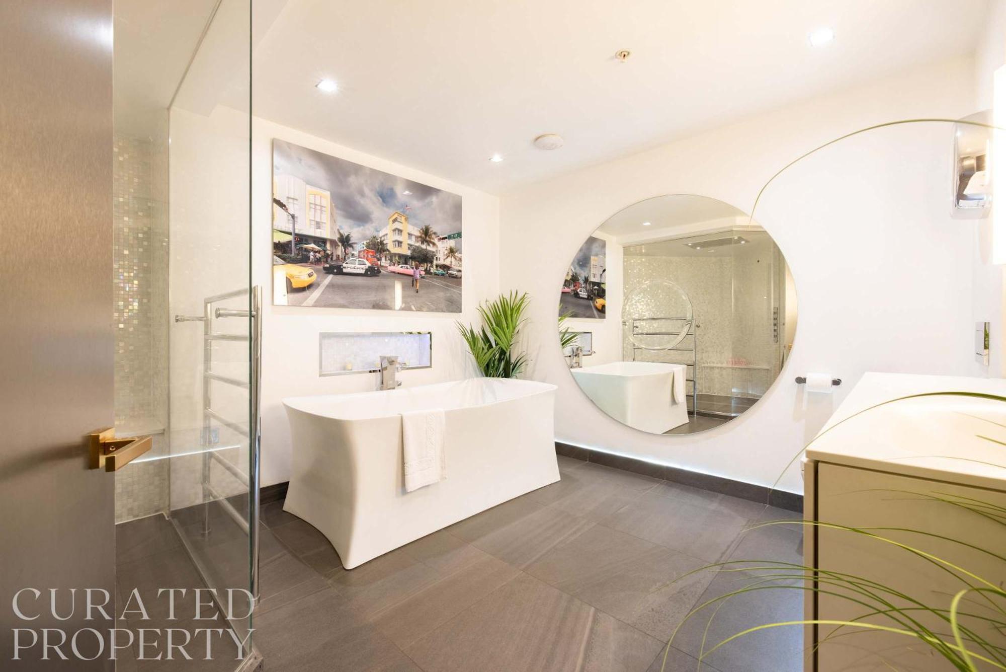 Amazingly Luxurious Loft Apartment, Soho - 3 Bedrooms, 2 Bath & Office London Exterior photo